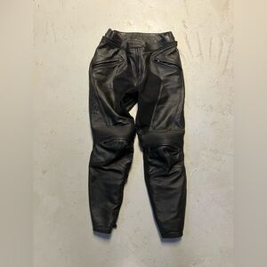 Dainese women's pony motorcycle leather riding pants 48 adjustable C2 Rating